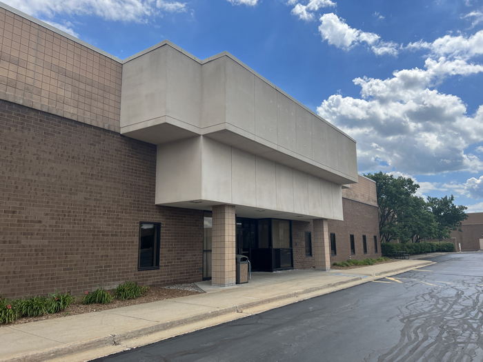 Hampton Towne Centre (Hampton Square Mall) - July 31 2022 (newer photo)